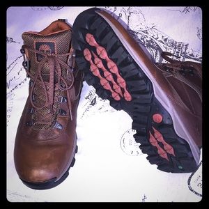Timberland Mt. Maddsen mid leather winter boots